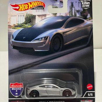 Tesla Roadster - American Scene
