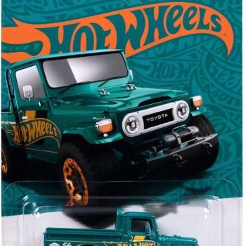 Toyota Land Cruiser - Pearl & Chromes