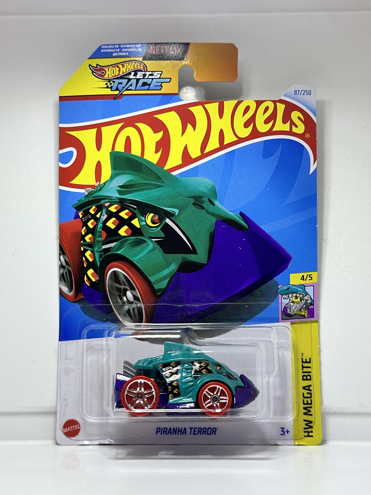 Piranha Terror · Distribution Diecast64