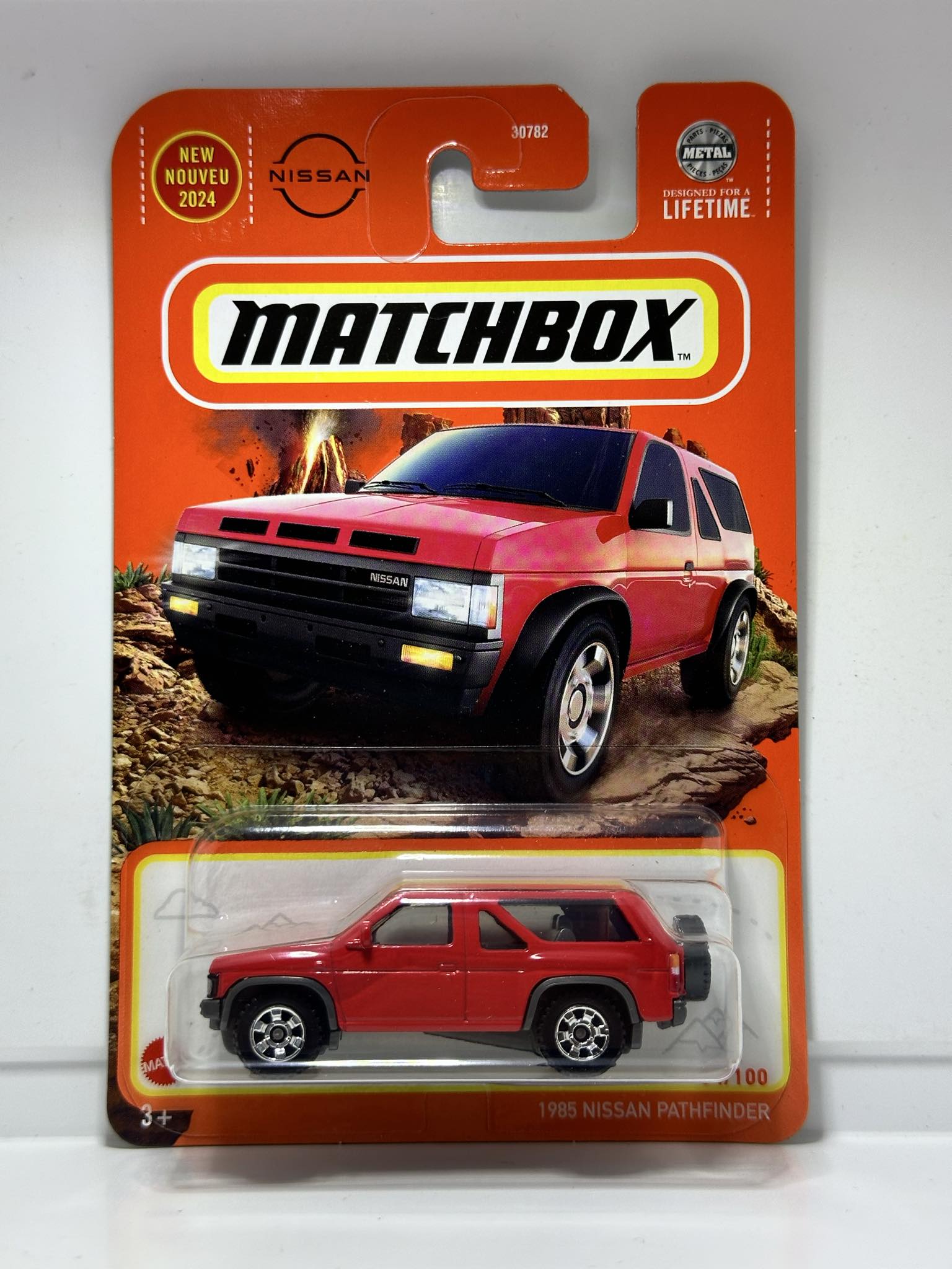1985 Nissan Pathfinder · Distribution Diecast64