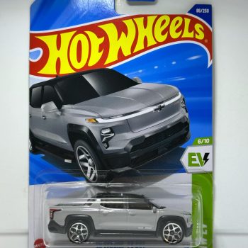 Silverado EV RST