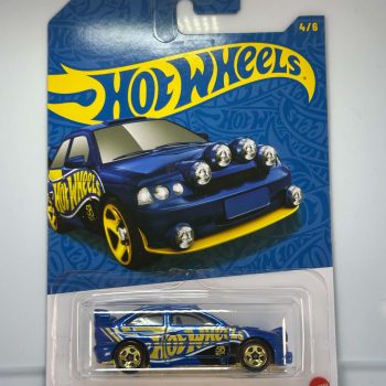 Ford Escort - Pearl & Chromes