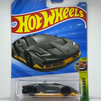 '16 Lamborghini Centenario Roadster - Kroger Exclusif